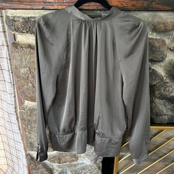 Reiss Tops - EUC Reiss Silky Tie Back Blouse, Size 6